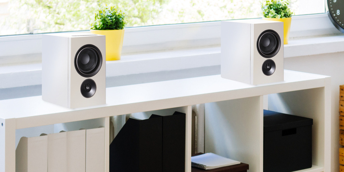 PSB Speakers lanza Alpha IQ, altavoces activos con streamer BluOS integrado